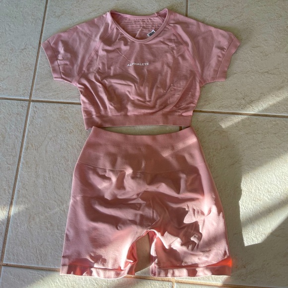 Alphalete Amplify Set Blossom - Picture 1 of 3